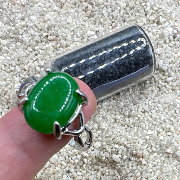 Alquimia Green Gemstone Ring - Picture 2 of 7